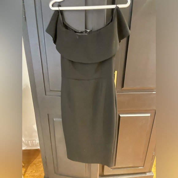 Zara Black off the shoulder midi dress SMALL - Picture 2 of 4